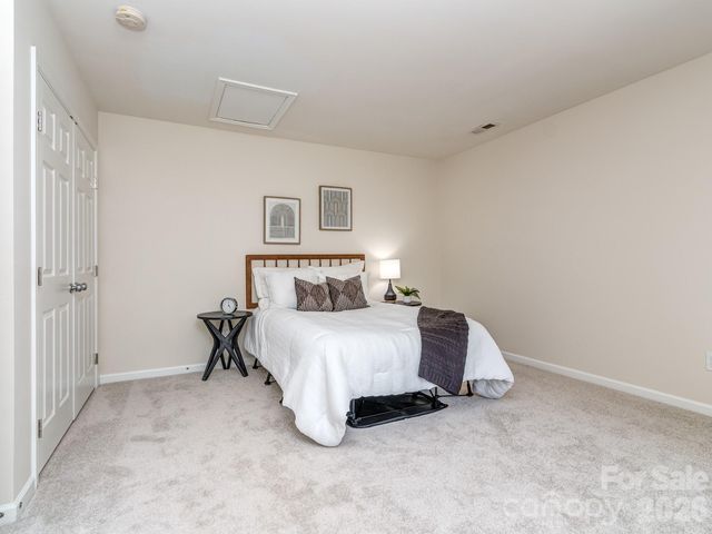 3428 Park South Station Boulevard, Charlotte, NC 28210