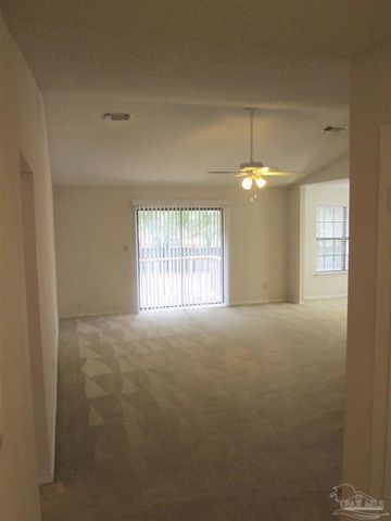 6734 Bellview Pines Rd, Pensacola, FL 32526