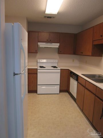 6734 Bellview Pines Rd, Pensacola, FL 32526