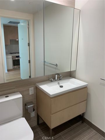 877 Francisco Street 1526, Los Angeles, CA 90017