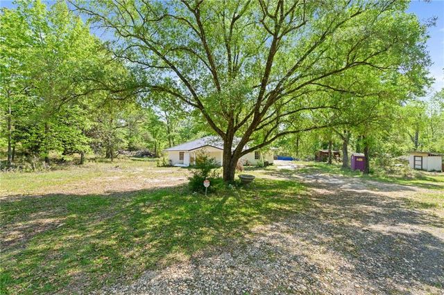 15690 Sandy Ridge Road, Chunchula, AL 36521