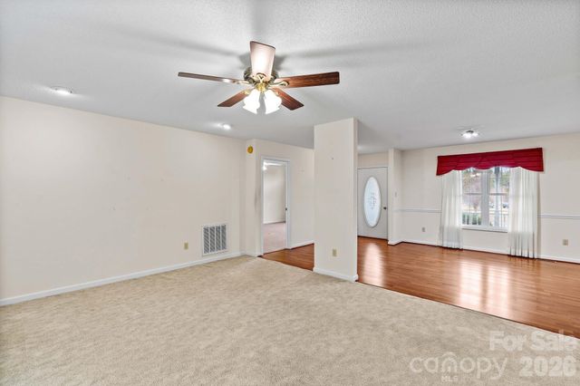 1082 Kingsway Drive, Salisbury, NC 28146