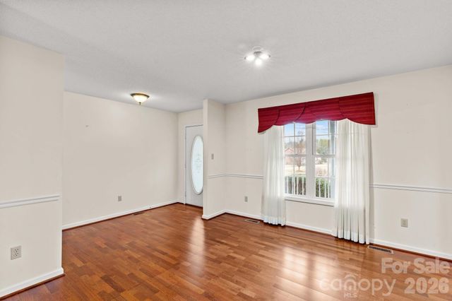 1082 Kingsway Drive, Salisbury, NC 28146