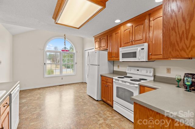 1082 Kingsway Drive, Salisbury, NC 28146