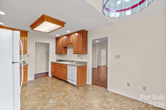 1082 Kingsway Drive, Salisbury, NC 28146