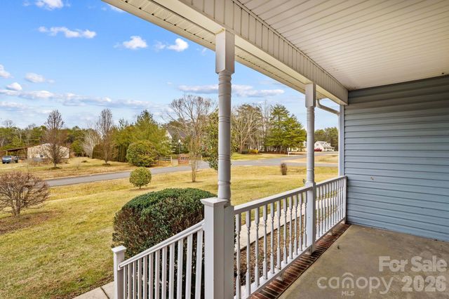 1082 Kingsway Drive, Salisbury, NC 28146