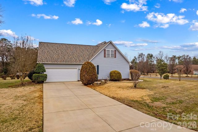 1082 Kingsway Drive, Salisbury, NC 28146