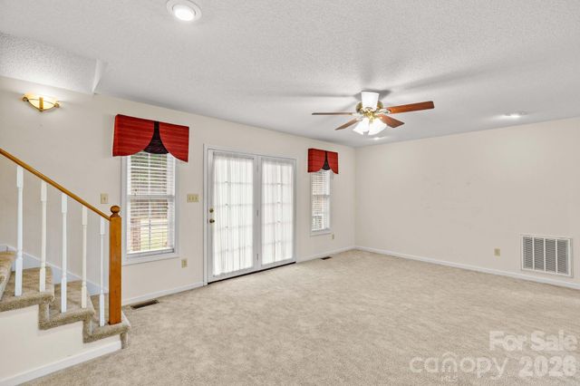 1082 Kingsway Drive, Salisbury, NC 28146
