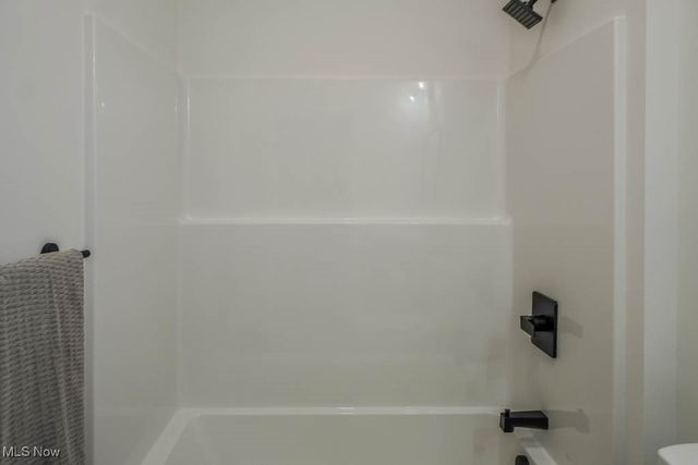 13025 Sunset Circle NW, Uniontown, OH 44685