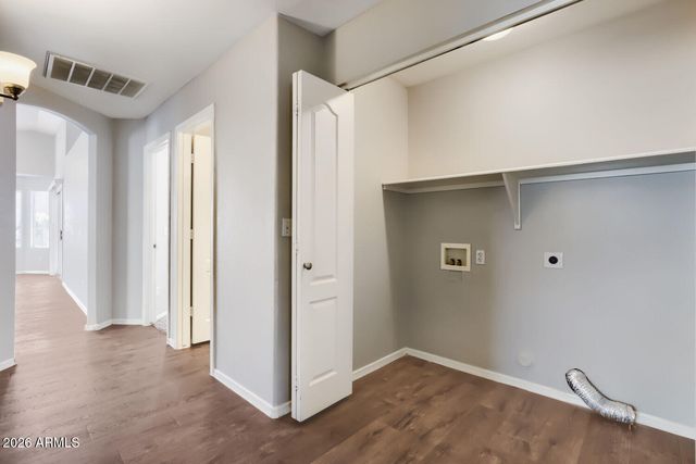 6747 E MELROSE Street, Mesa, AZ 85215
