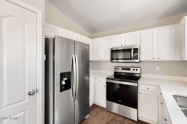6747 E MELROSE Street, Mesa, AZ 85215