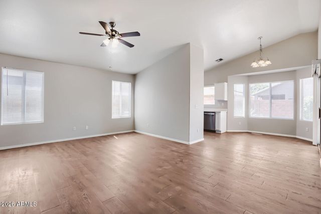 6747 E MELROSE Street, Mesa, AZ 85215