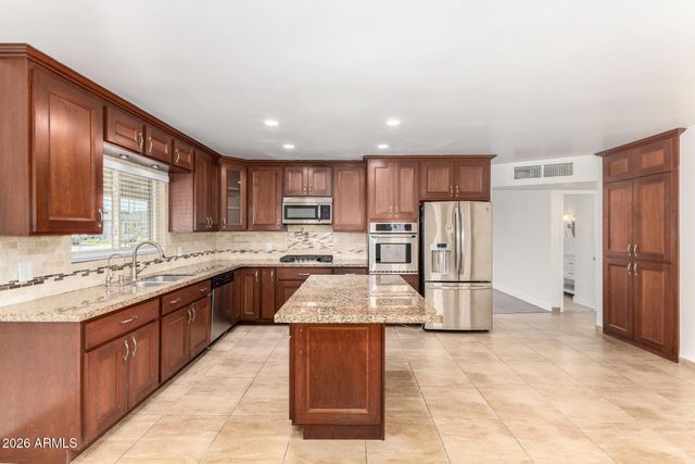 3507 N APACHE Way, Scottsdale, AZ 85251