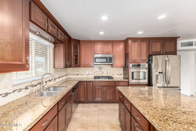 3507 N APACHE Way, Scottsdale, AZ 85251