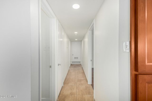 3507 N APACHE Way, Scottsdale, AZ 85251