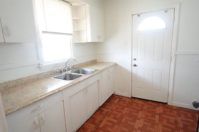 1975 CLOVERDALE DR, Memphis, TN 38114