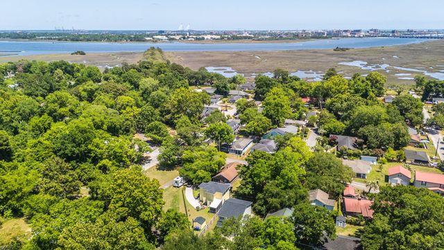 954 Channing Street, Charleston, SC 29407