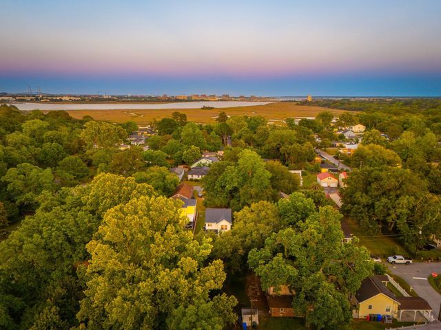 954 Channing Street, Charleston, SC 29407