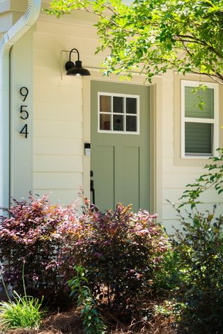954 Channing Street, Charleston, SC 29407