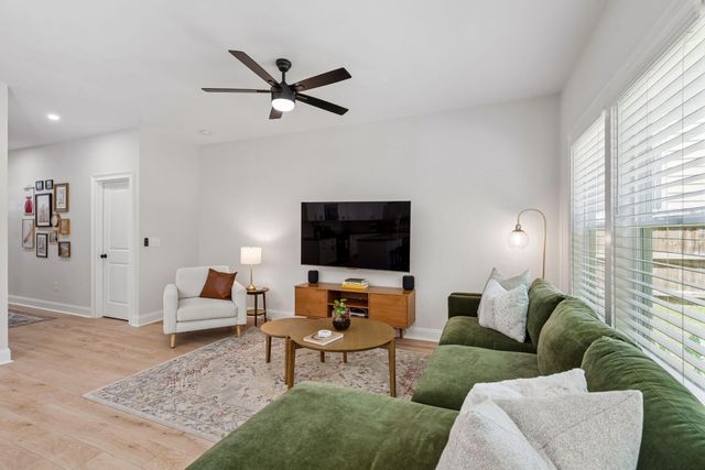 954 Channing Street, Charleston, SC 29407