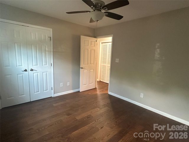 9809 Emerald Point Drive 2, Charlotte, NC 28278