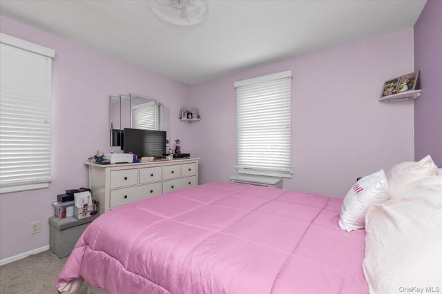 65 Liggett Road, Valley Stream, NY 11581