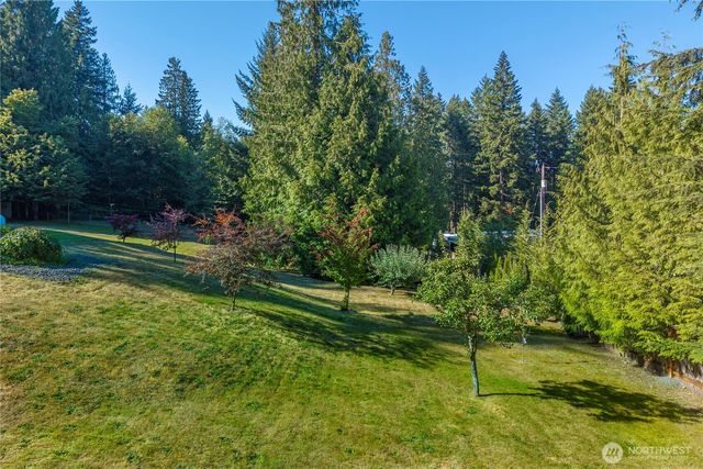17921 64th Street E, Lake Tapps, WA 98391