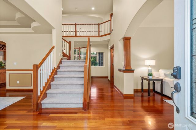 17921 64th Street E, Lake Tapps, WA 98391