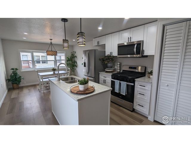 221 W 57th St 89B, Loveland, CO 80538