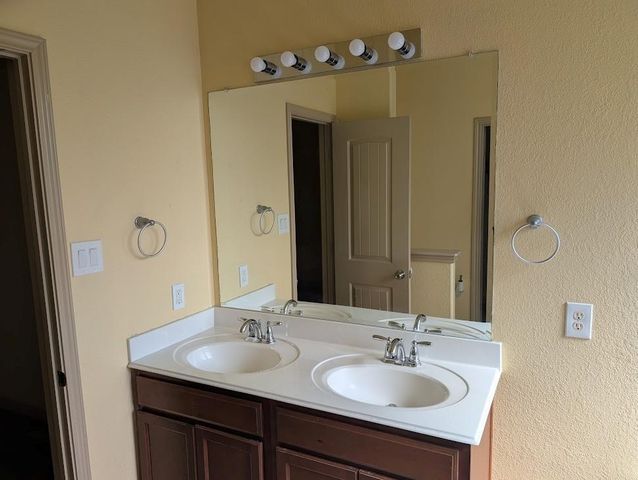 21383 Village Crossing Lane, Porter, TX 77365
