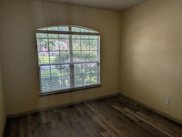 21383 Village Crossing Lane, Porter, TX 77365