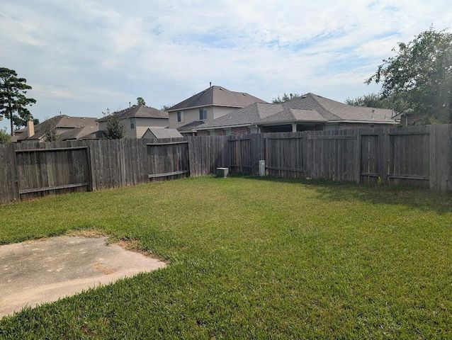 21383 Village Crossing Lane, Porter, TX 77365