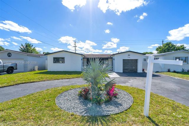 7756 Embassy Blvd, Miramar, FL 33023