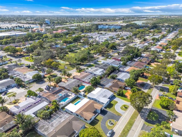 7756 Embassy Blvd, Miramar, FL 33023