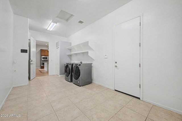 41 N ABALONE Court, Gilbert, AZ 85233
