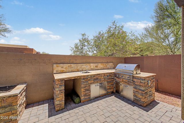 41 N ABALONE Court, Gilbert, AZ 85233