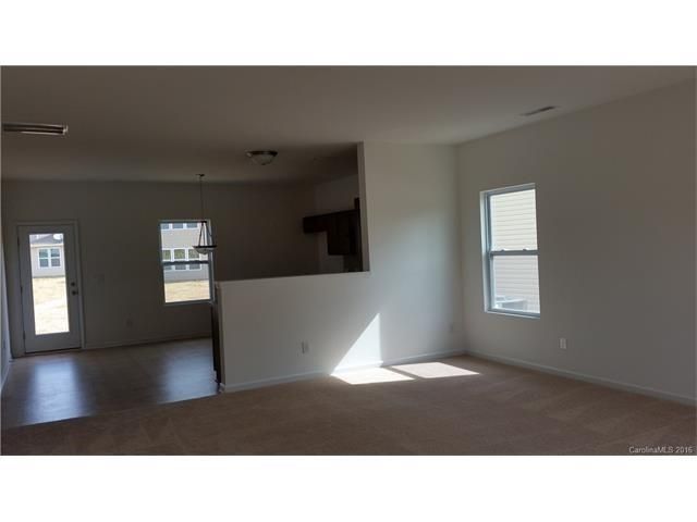 9425 Hanberry Boulevard, Charlotte, NC 28213