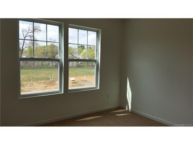 9425 Hanberry Boulevard, Charlotte, NC 28213