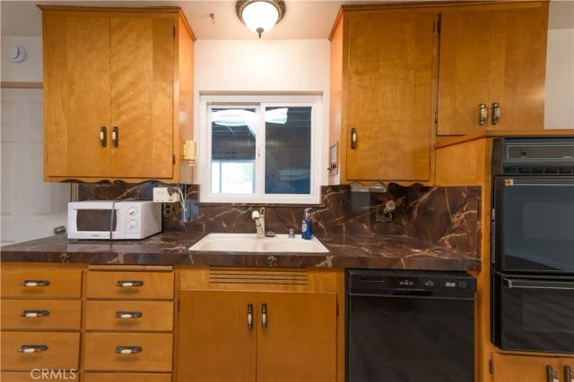 1437 Smith Street, San Luis Obispo, CA 93401