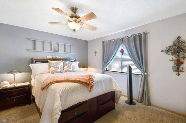 1168 43rd Avenue W, West Fargo, ND 58078