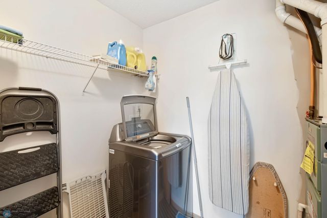 1168 43rd Avenue W, West Fargo, ND 58078