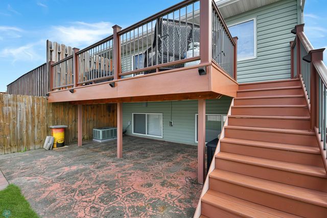 1168 43rd Avenue W, West Fargo, ND 58078