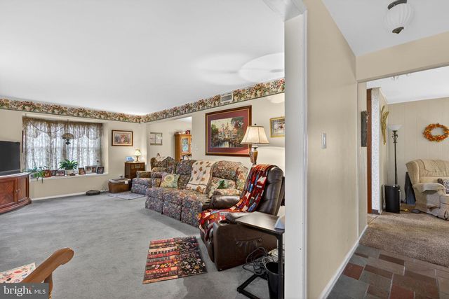 7914 WOODSBLUFF RUN, Fogelsville, PA 18051