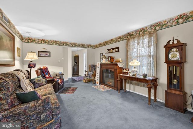 7914 WOODSBLUFF RUN, Fogelsville, PA 18051