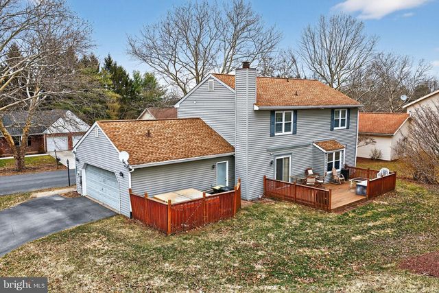 7914 WOODSBLUFF RUN, Fogelsville, PA 18051