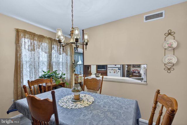 7914 WOODSBLUFF RUN, Fogelsville, PA 18051