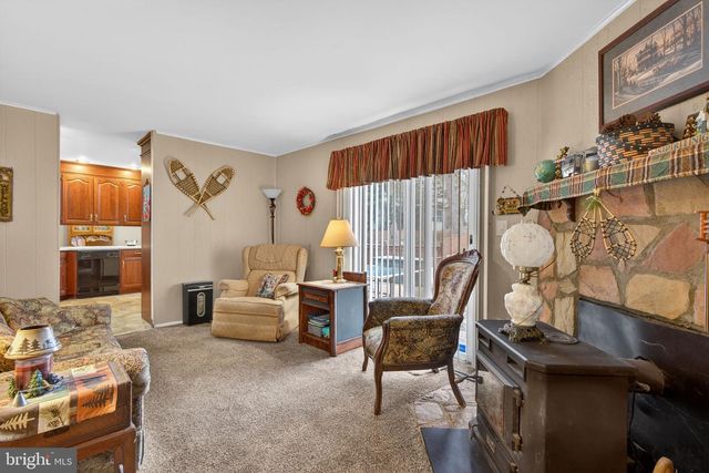 7914 WOODSBLUFF RUN, Fogelsville, PA 18051