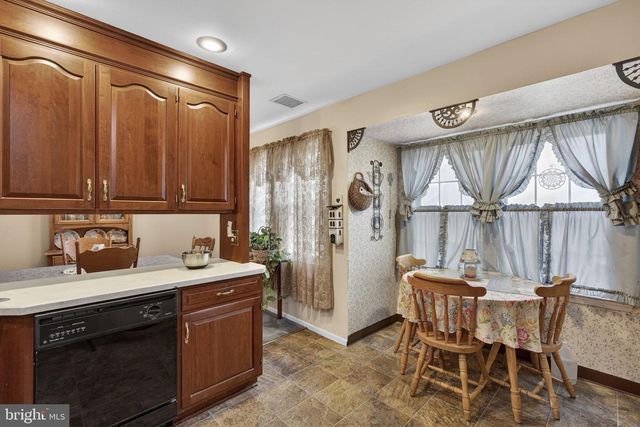 7914 WOODSBLUFF RUN, Fogelsville, PA 18051