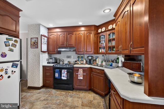 7914 WOODSBLUFF RUN, Fogelsville, PA 18051