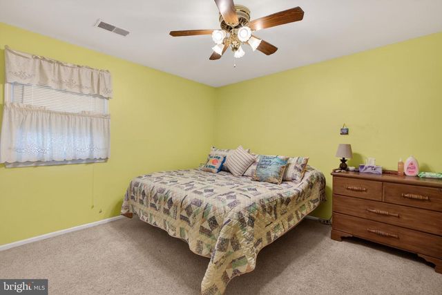 7914 WOODSBLUFF RUN, Fogelsville, PA 18051